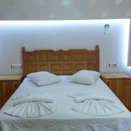 酒店 Yavuz Çıralı