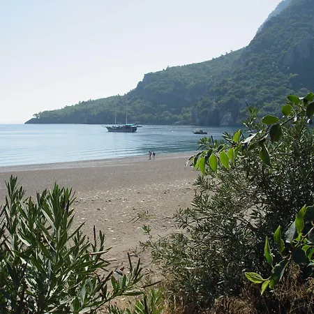 Hotel Yavuz Çıralı